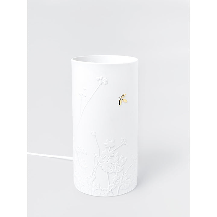 lampe blanche en porcelaine avec feuille dorée et motif plantes 4avril
