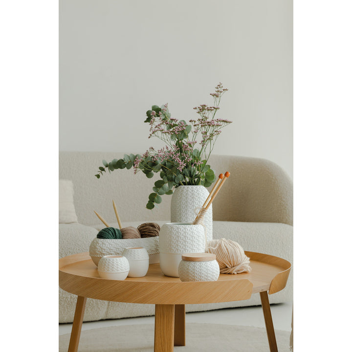 table bois avec bol vase photophore tricot 4avril