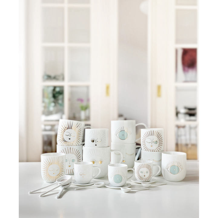 Gobelets et tasses en porcelaine motifs soleil visage oeil 4avril